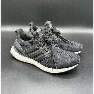 Adidas Ultraboost / Black / White / Size 6 Men’s / GS Pre-Owned